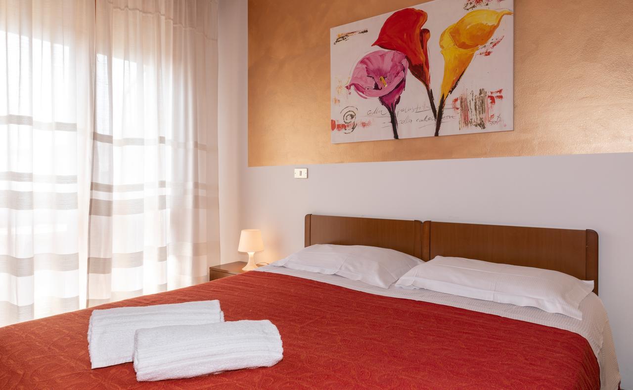 Hotel Nazionale Lido di Jesolo Exteriör bild